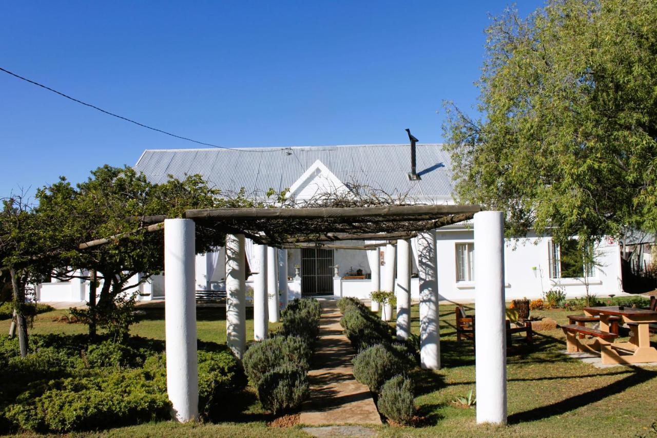 Hotel 86 On Jubilee Oudtshoorn Exterior foto